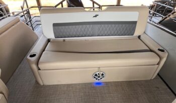 2026 Starcraft SLS-3 Q DH back seat