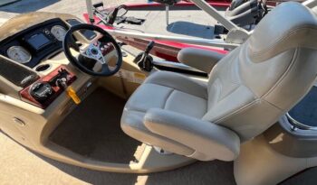 2013 Regency Tracker 220 Party Barge dash