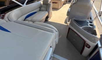 2013 Regency Tracker 220 Party Barge deck 2