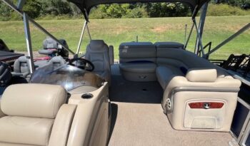 2013 Regency Tracker 220 Party Barge inside