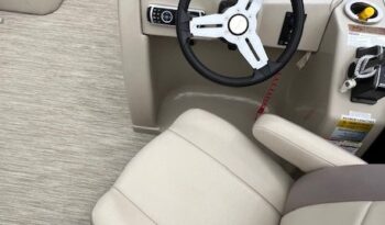2016 Silverwave 230 Island RL dash